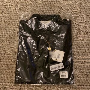 Brand new ✨ clover by Bobby jones black M woman’s button down shirt, long sleeve